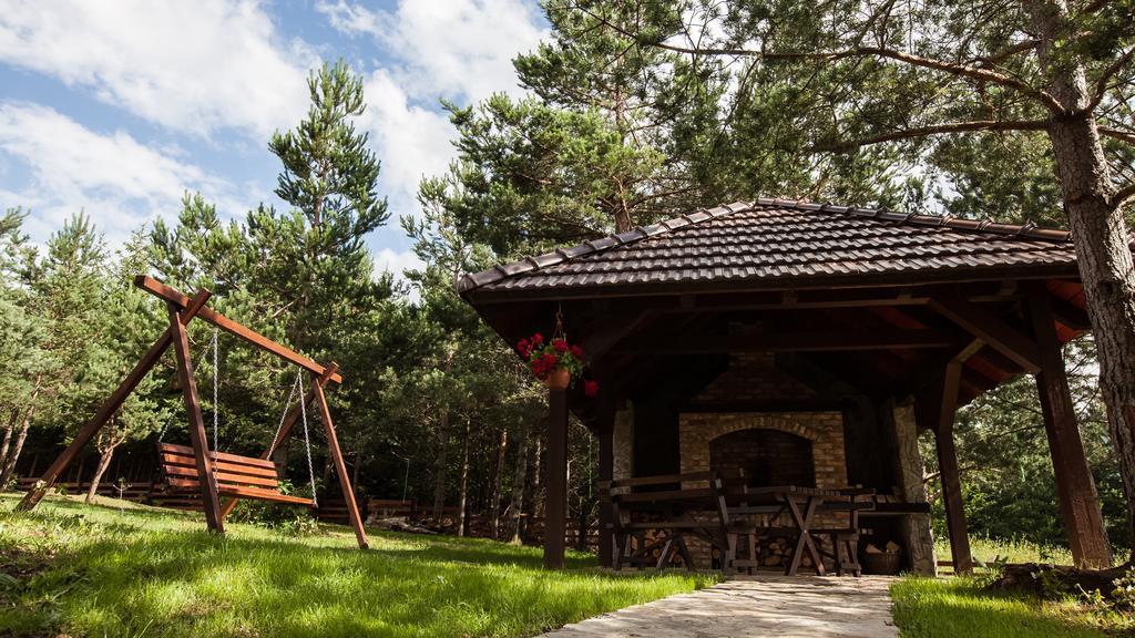Guest House Rustico Korenica Exterior foto
